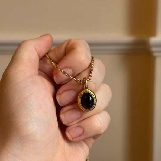 Waterproof Necklace Every Day Wear - Gold Chain with Black Stone Pendant for Everyday Use