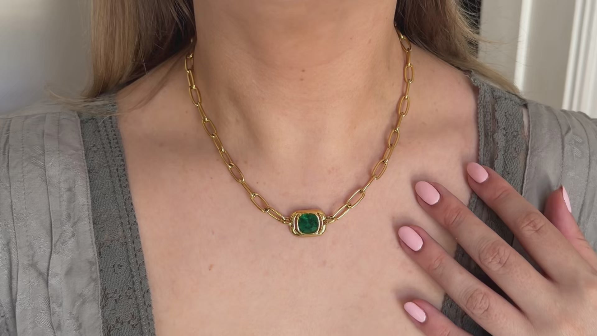 Gia necklace